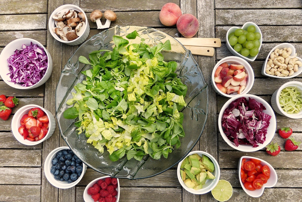 Dobra dieta na przejście z zimy na wiosnę: Co warto jeść, aby zadbać o zdrowie